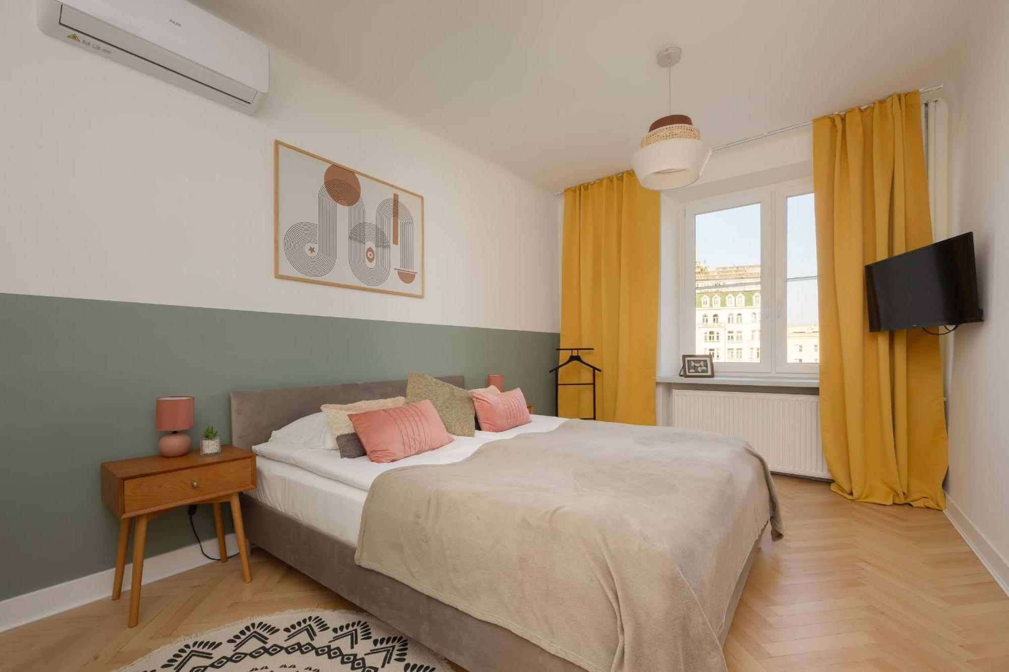 Apartment For 6 People Near Royal Baths Park By Renters Prestige Varşova Dış mekan fotoğraf